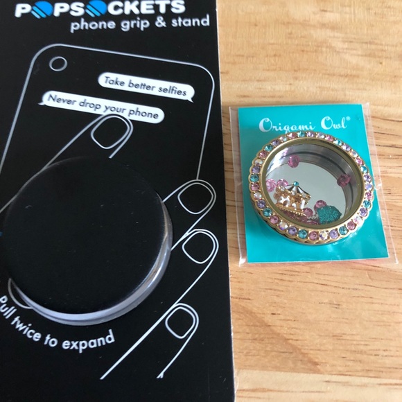 Origami Owl Jewelry Stick It Living Locket Popsocket Poshmark